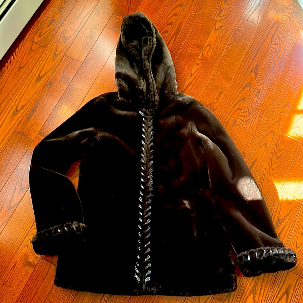 Jones New York Faux Fur/Sheerling Coat